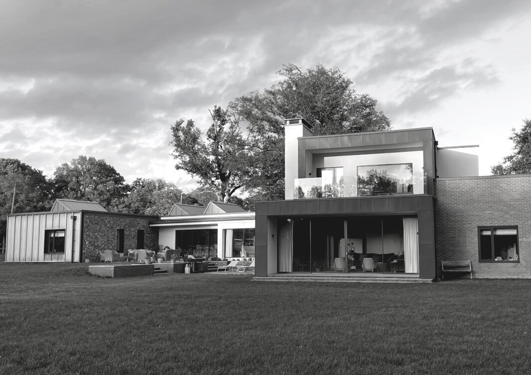 Surrey Hills house Sophie Bates Architects BW W.jpg